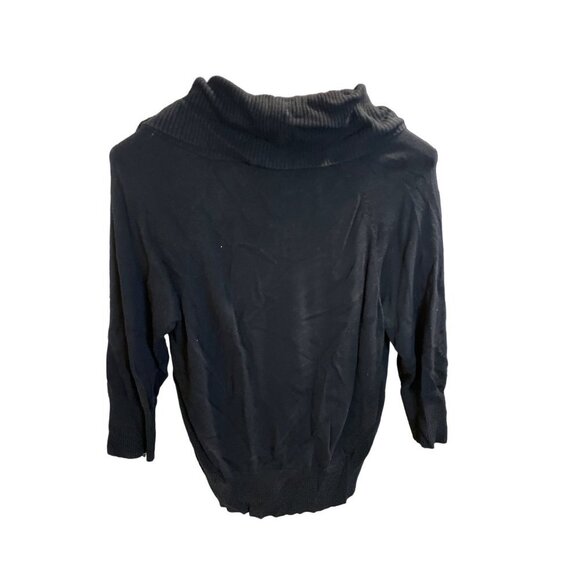 Leo & Nicole Black Buttoned Cowl Neck Off Shoulder 3/4 Sleeve Sweater Sz LP - Picture 2 of 9